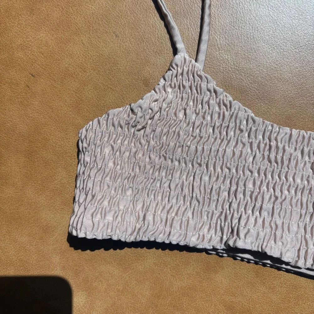 Unbranded material synthetic